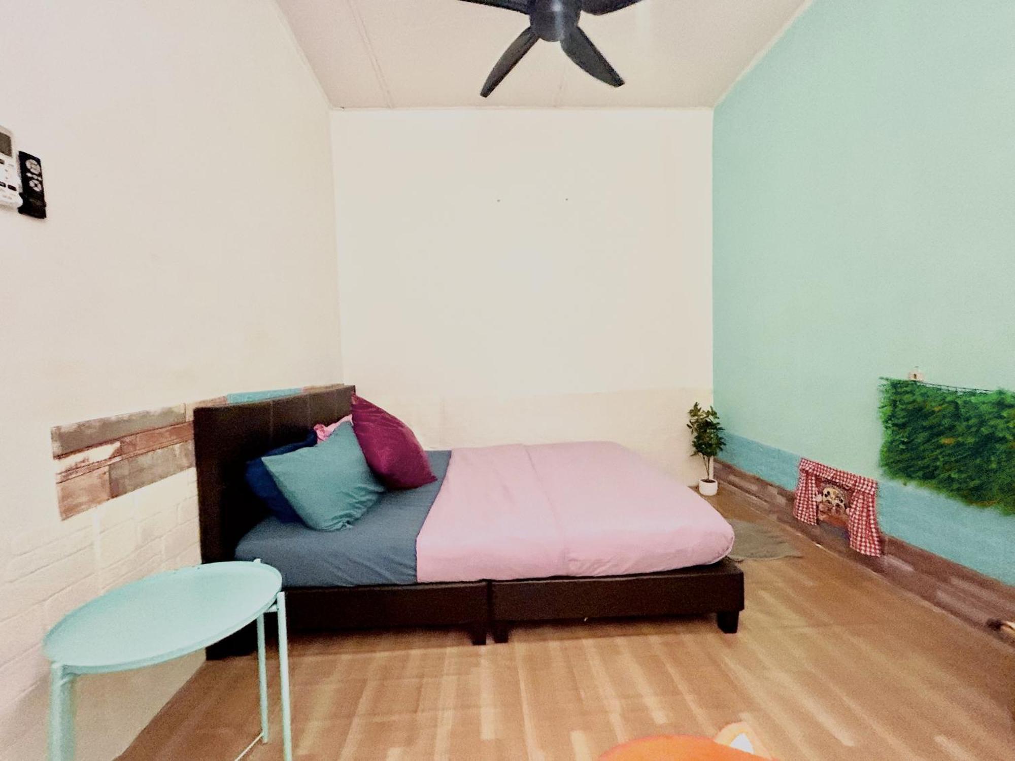 Entire Cozy Home 16 • 3 Bedroom @ Alma Букит Мертаджам Екстериор снимка