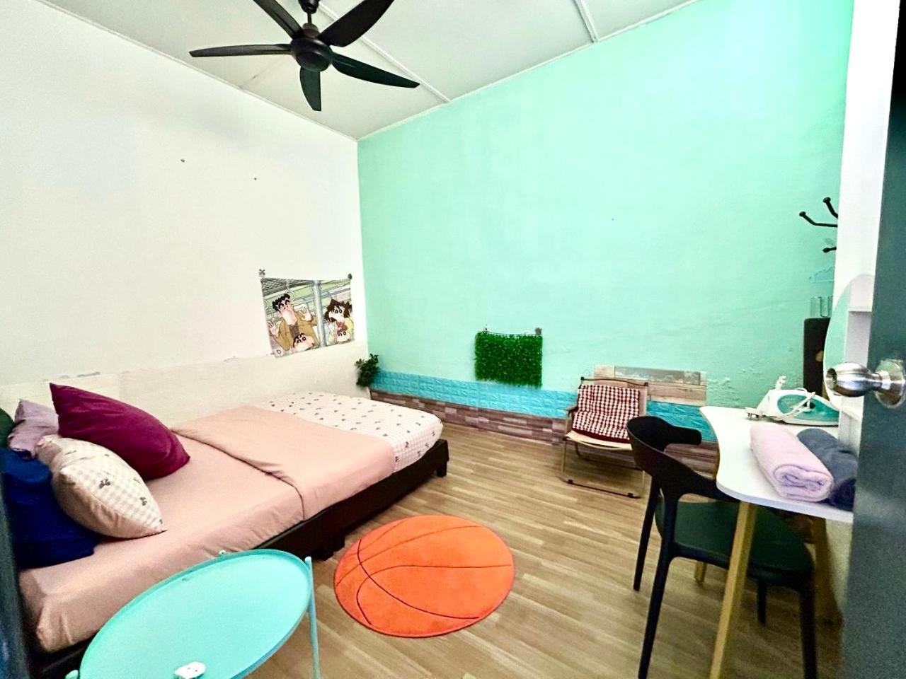 Entire Cozy Home 16 • 3 Bedroom @ Alma Букит Мертаджам Екстериор снимка